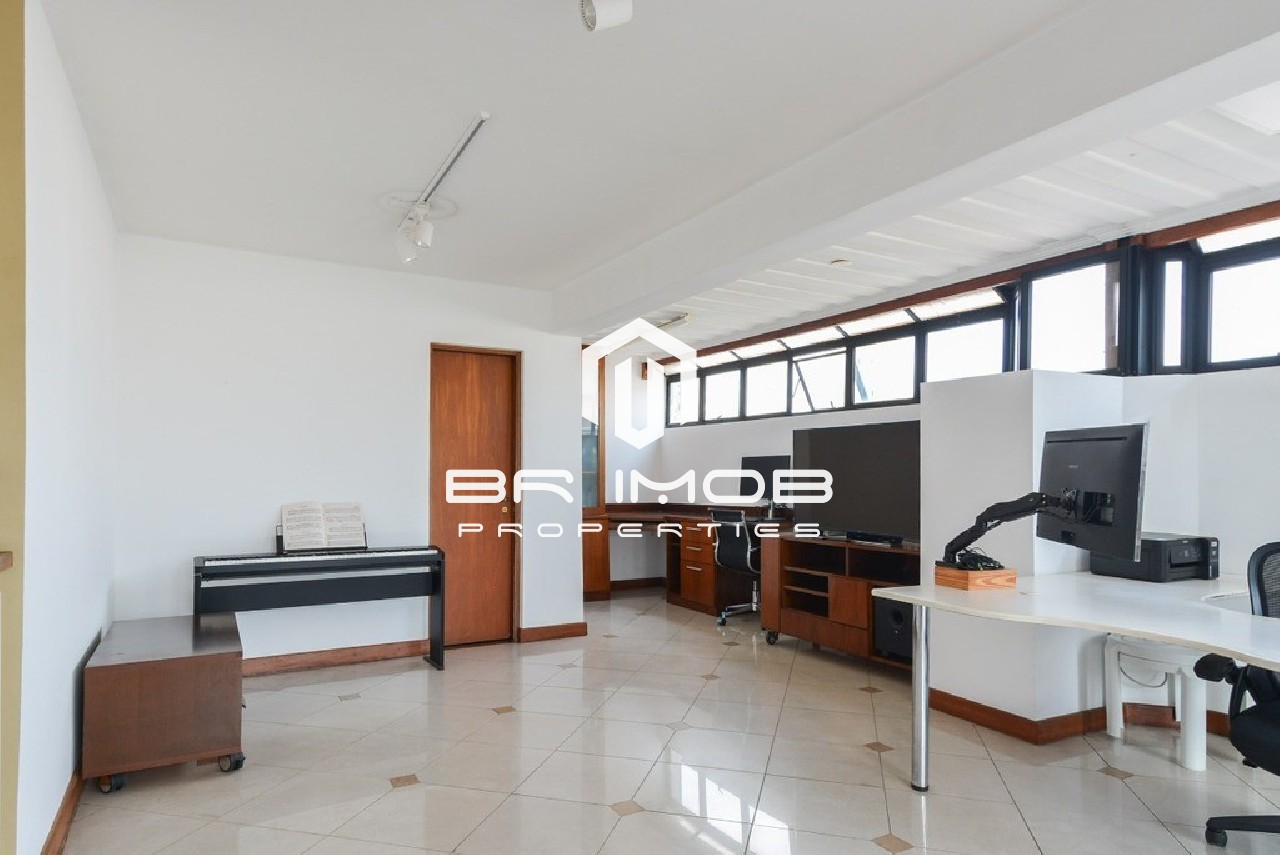 Cobertura, 3 quartos, 214 m² - Foto 11