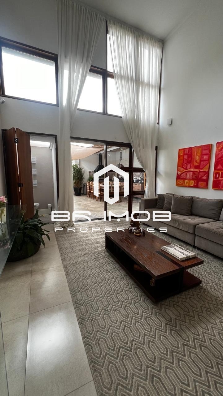 Casa, 3 quartos, 280 m² - Foto 2