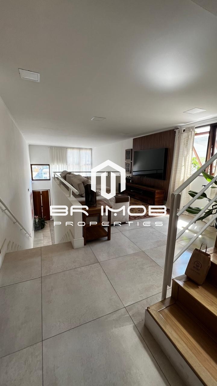 Casa, 3 quartos, 280 m² - Foto 8