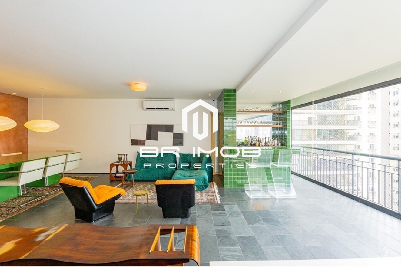 Apartamento, 3 quartos, 218 m² - Foto 1