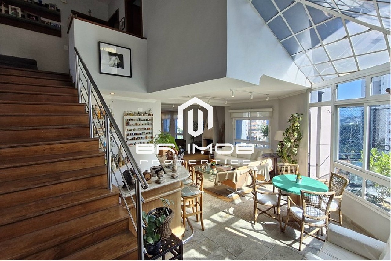 Apartamento, 3 quartos, 220 m² - Foto 1