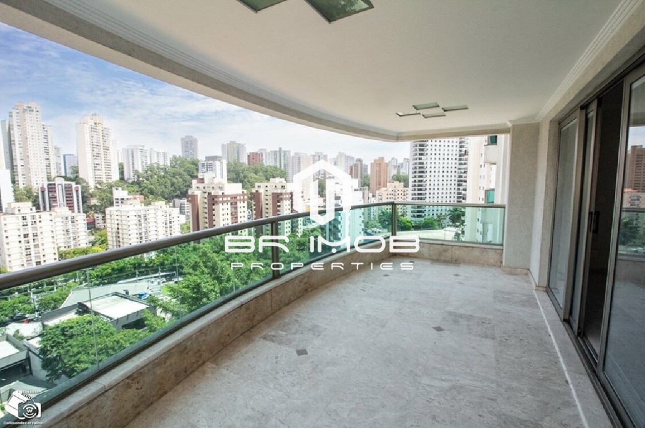 Apartamento, 3 quartos, 228 m² - Foto 2
