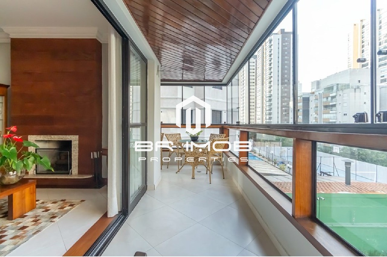 Apartamento, 3 quartos, 176 m² - Foto 1