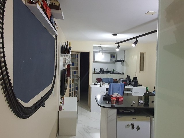 Apartamento à venda com 1 quarto, 40m² - Foto 1