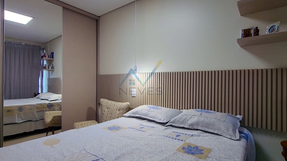 Apartamento à venda com 3 quartos, 114m² - Foto 12