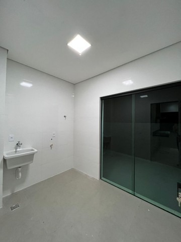 Casa à venda com 3 quartos, 300m² - Foto 17