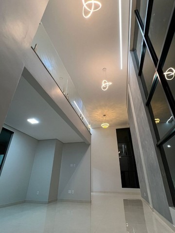 Casa à venda com 3 quartos, 300m² - Foto 24