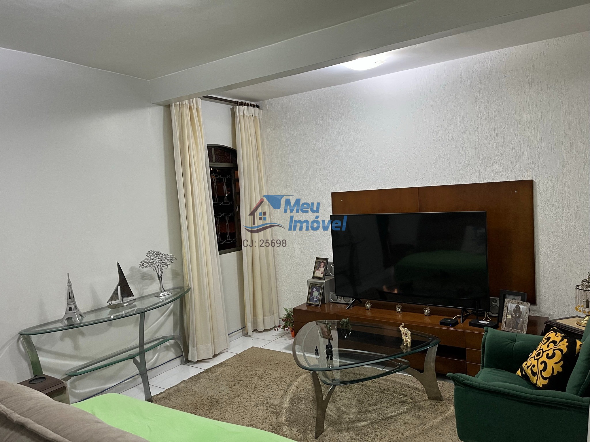 Casa à venda com 3 quartos, 250m² - Foto 17