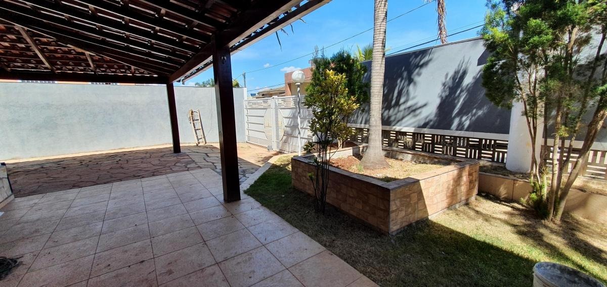 Casa à venda com 5 quartos, 400m² - Foto 14