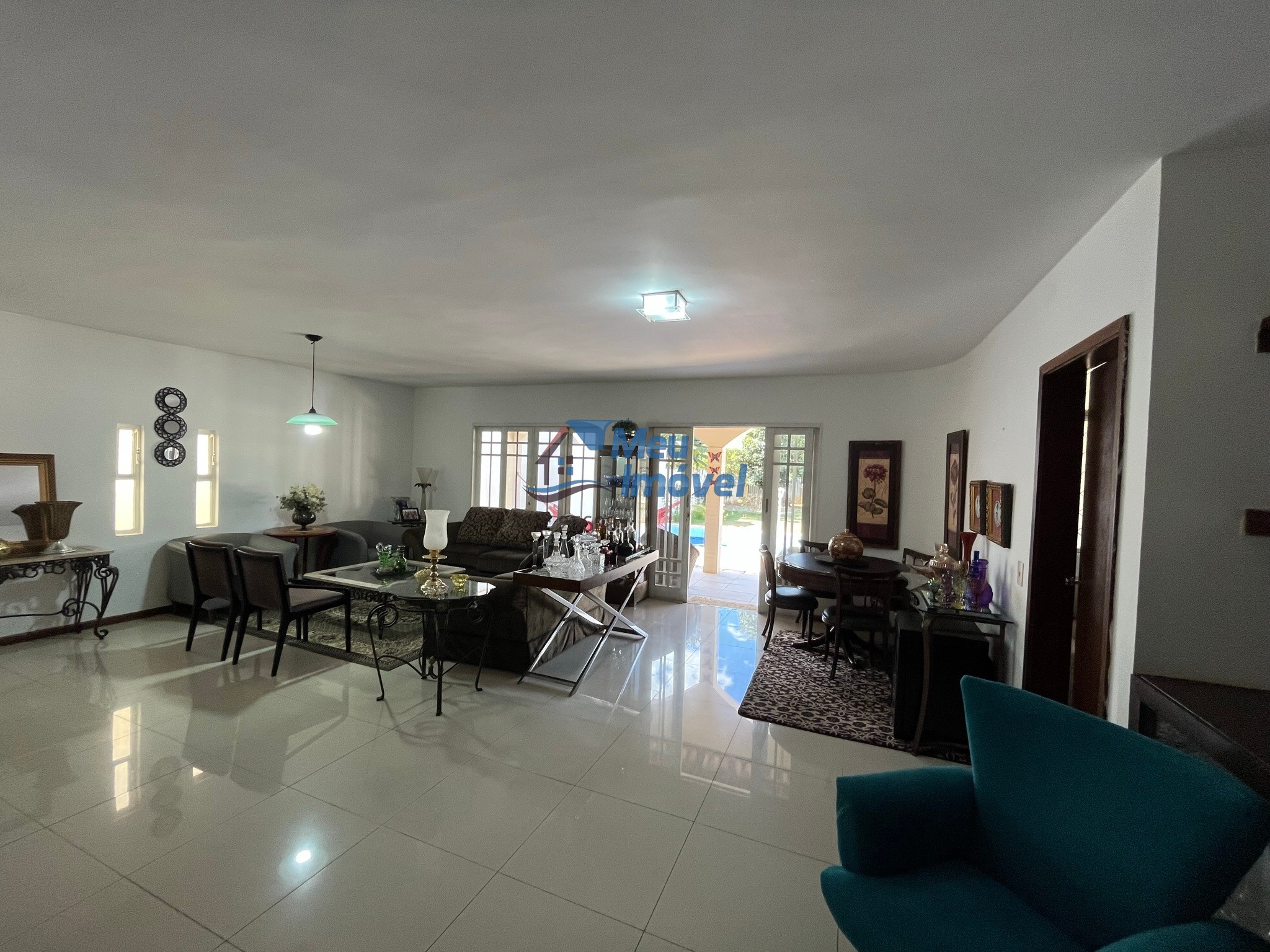 Casa à venda com 4 quartos, 280m² - Foto 15