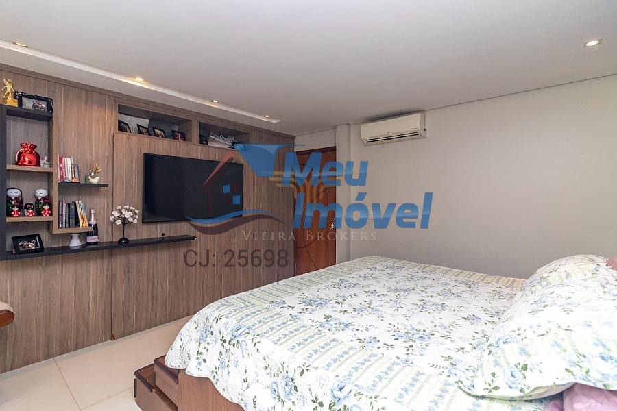 Casa à venda com 3 quartos, 264m² - Foto 16