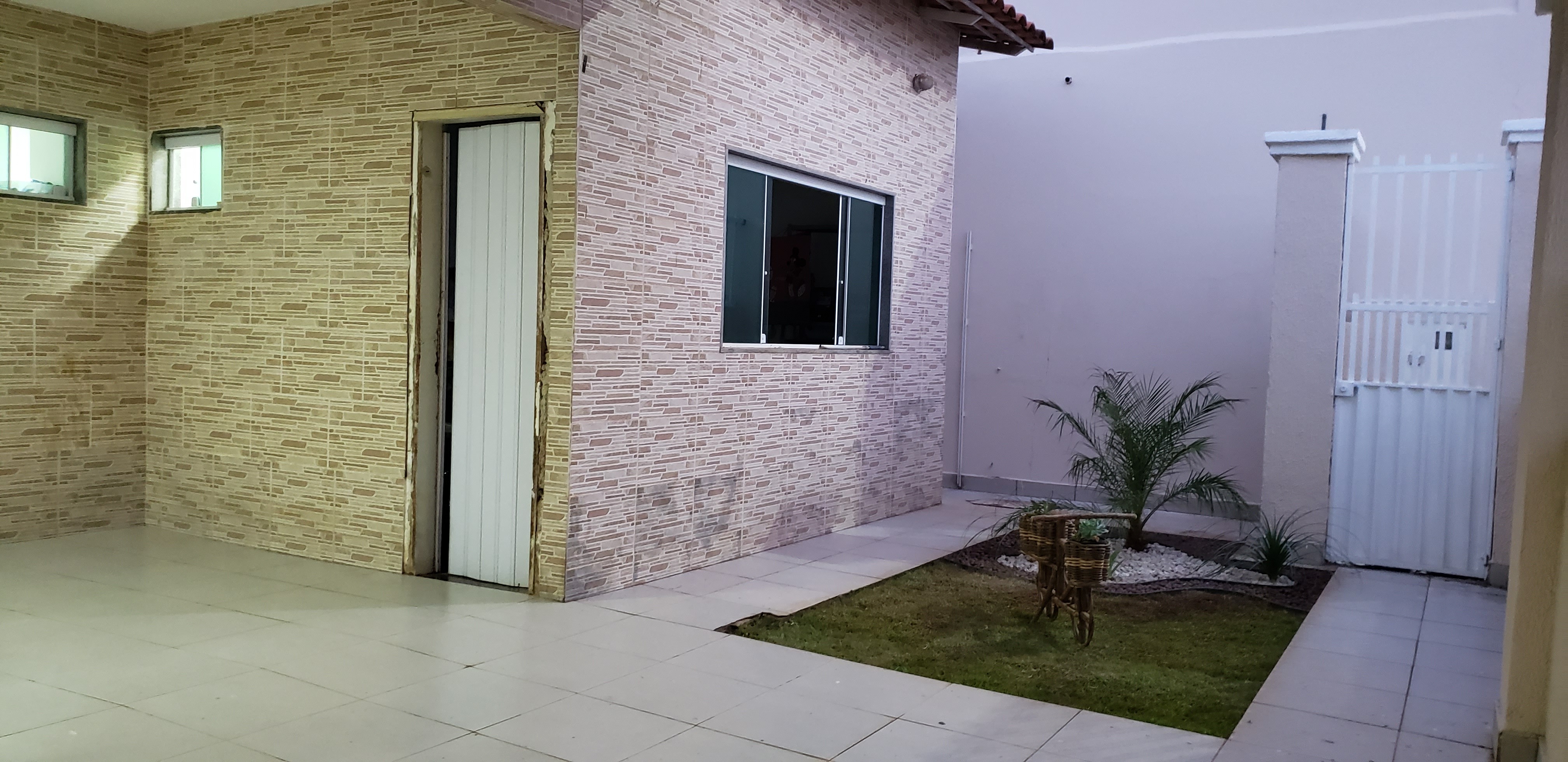 Casa à venda com 4 quartos, 249m² - Foto 3