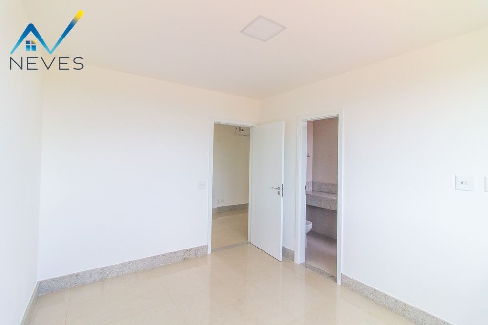 Apartamento à venda com 4 quartos, 165m² - Foto 12