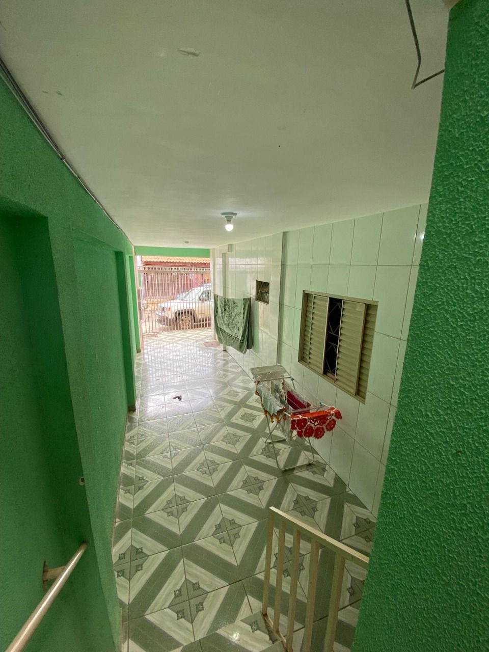 Casa à venda com 8 quartos, 200m² - Foto 6