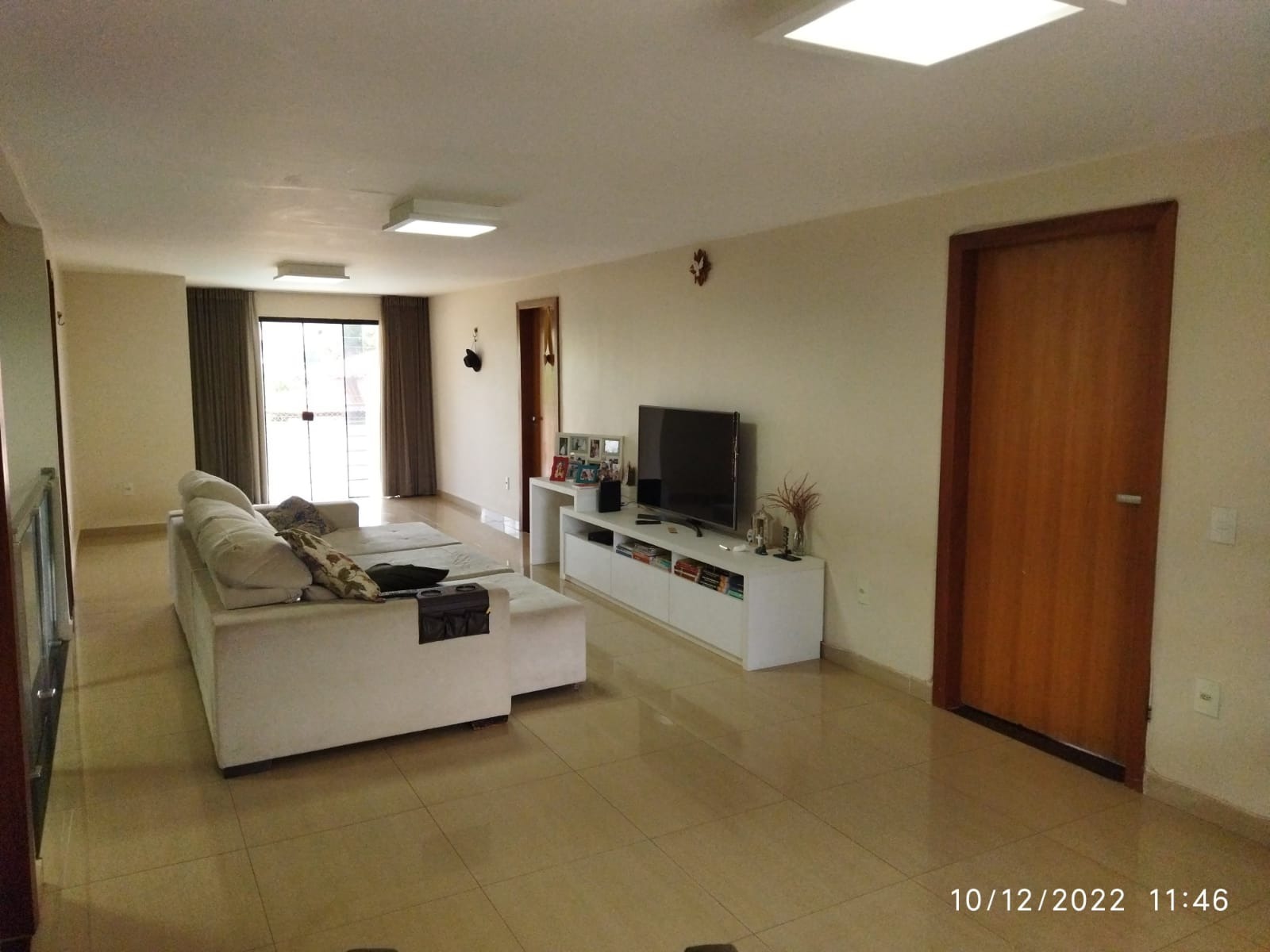 Casa à venda com 4 quartos, 500m² - Foto 4