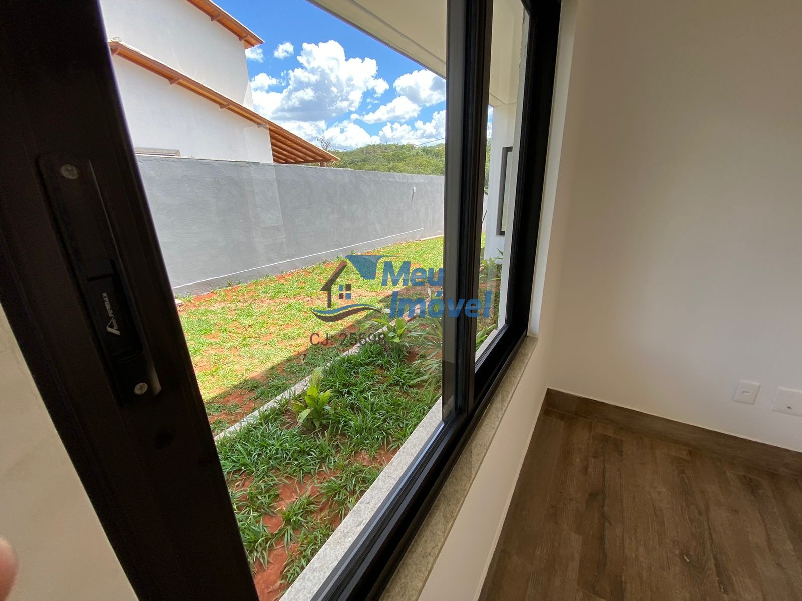 Casa à venda com 4 quartos, 260m² - Foto 13