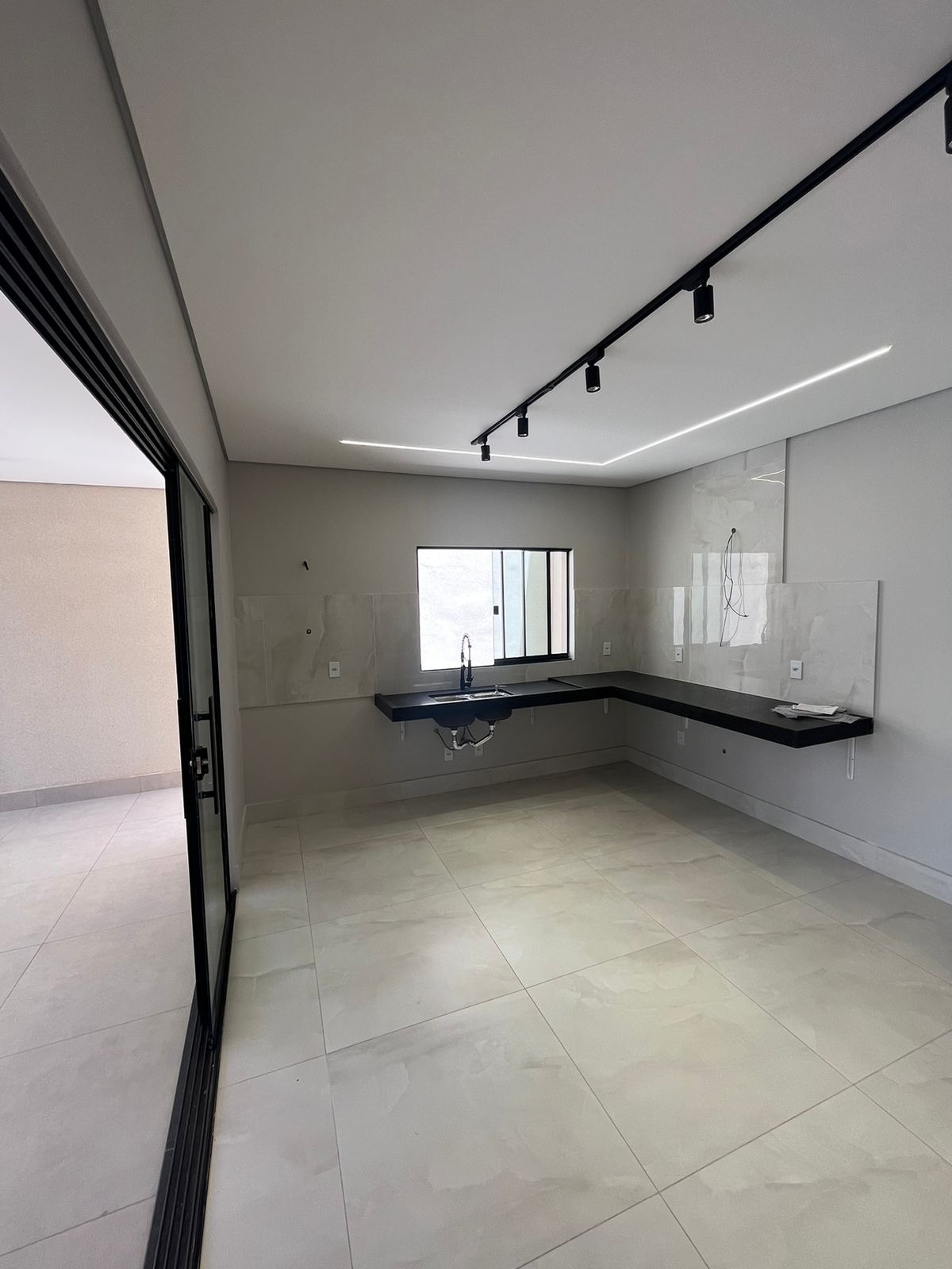 Casa à venda com 3 quartos, 250m² - Foto 25