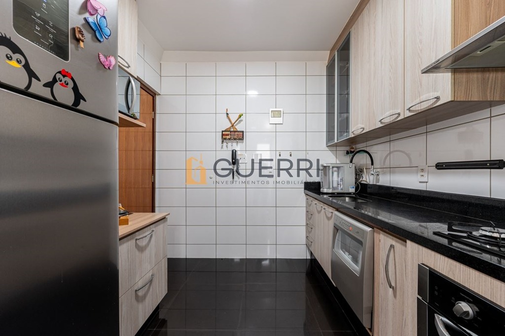 Apartamento à venda com 3 quartos, 82m² - Foto 4