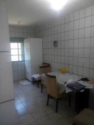 Casa à venda com 4 quartos, 144m² - Foto 3