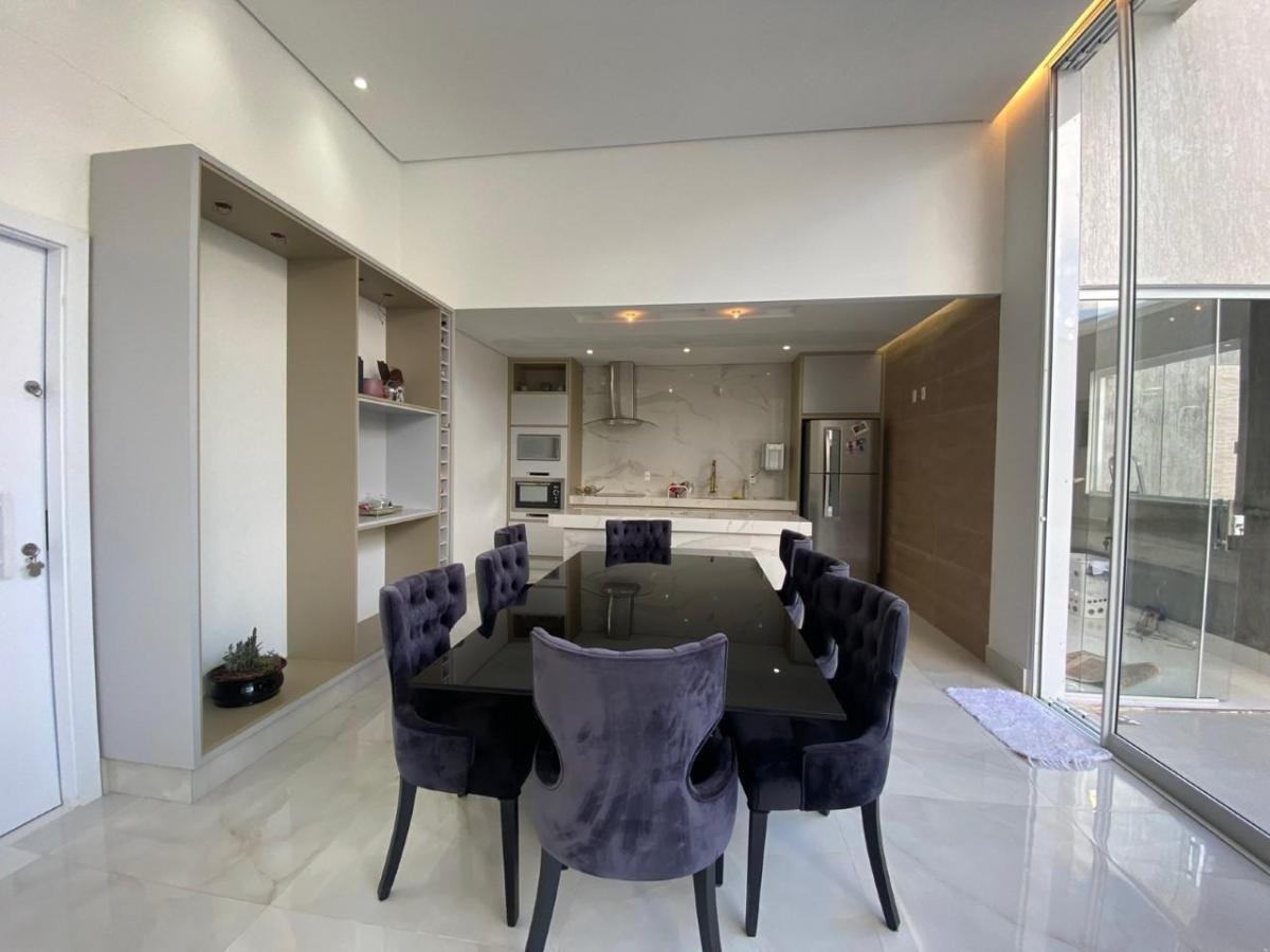 Casa à venda com 3 quartos, 340m² - Foto 5