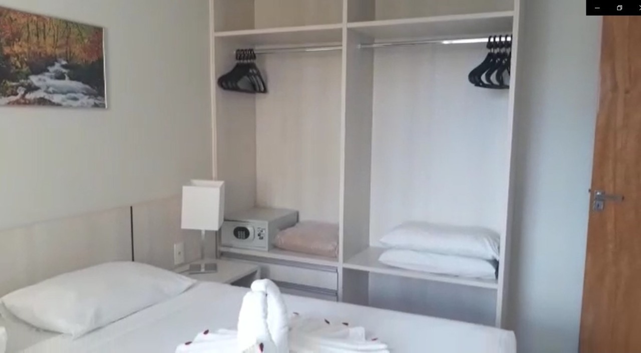 Apartamento à venda com 3 quartos, 64m² - Foto 12