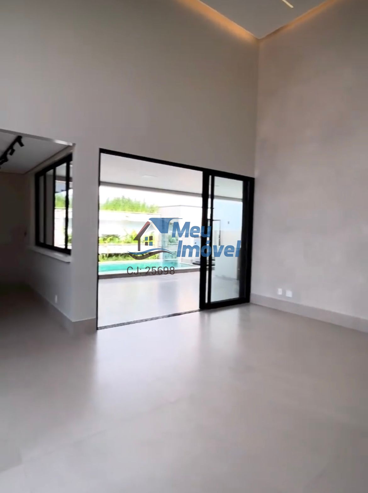 Casa à venda com 4 quartos, 380m² - Foto 16