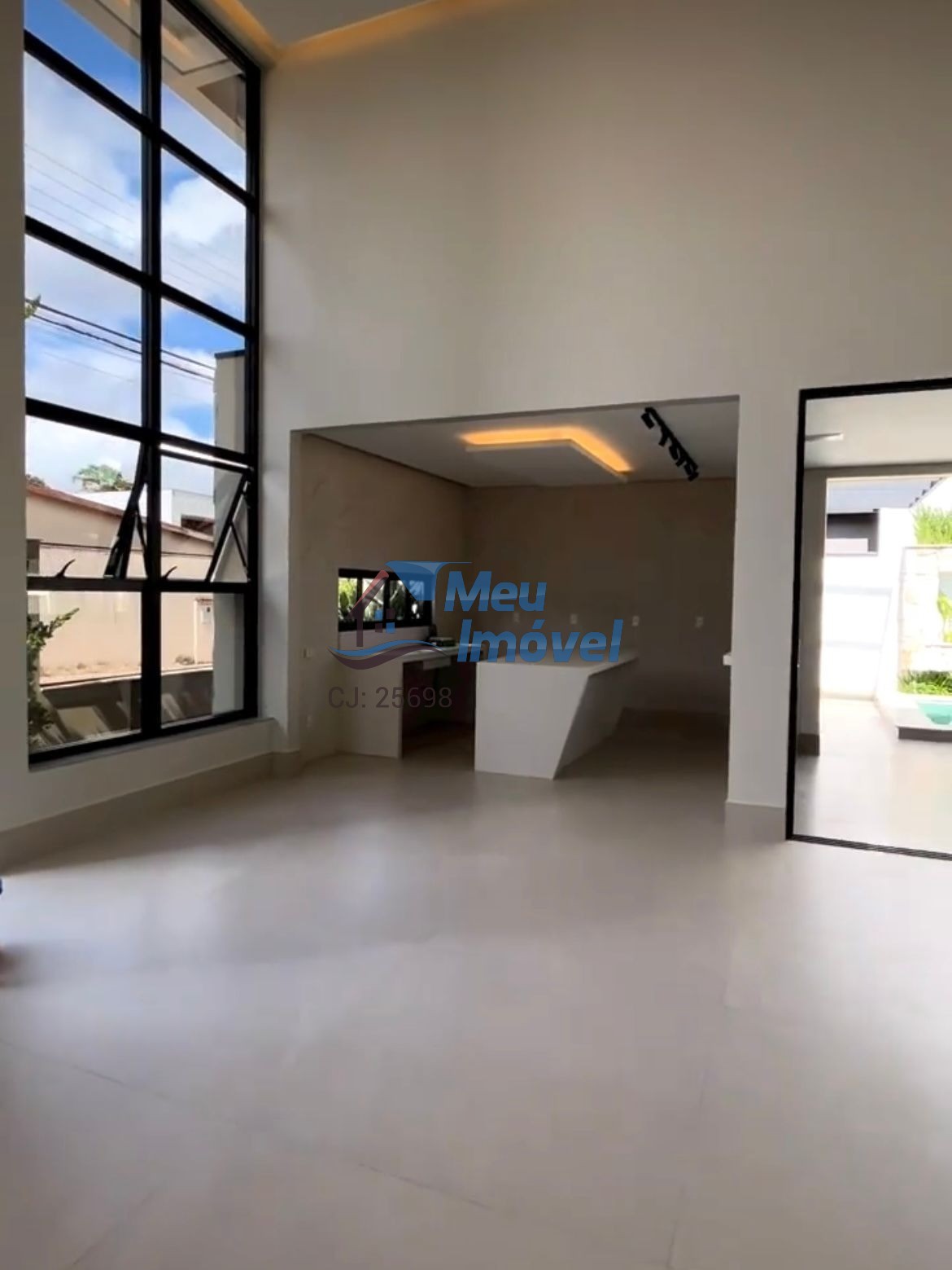 Casa à venda com 4 quartos, 380m² - Foto 25