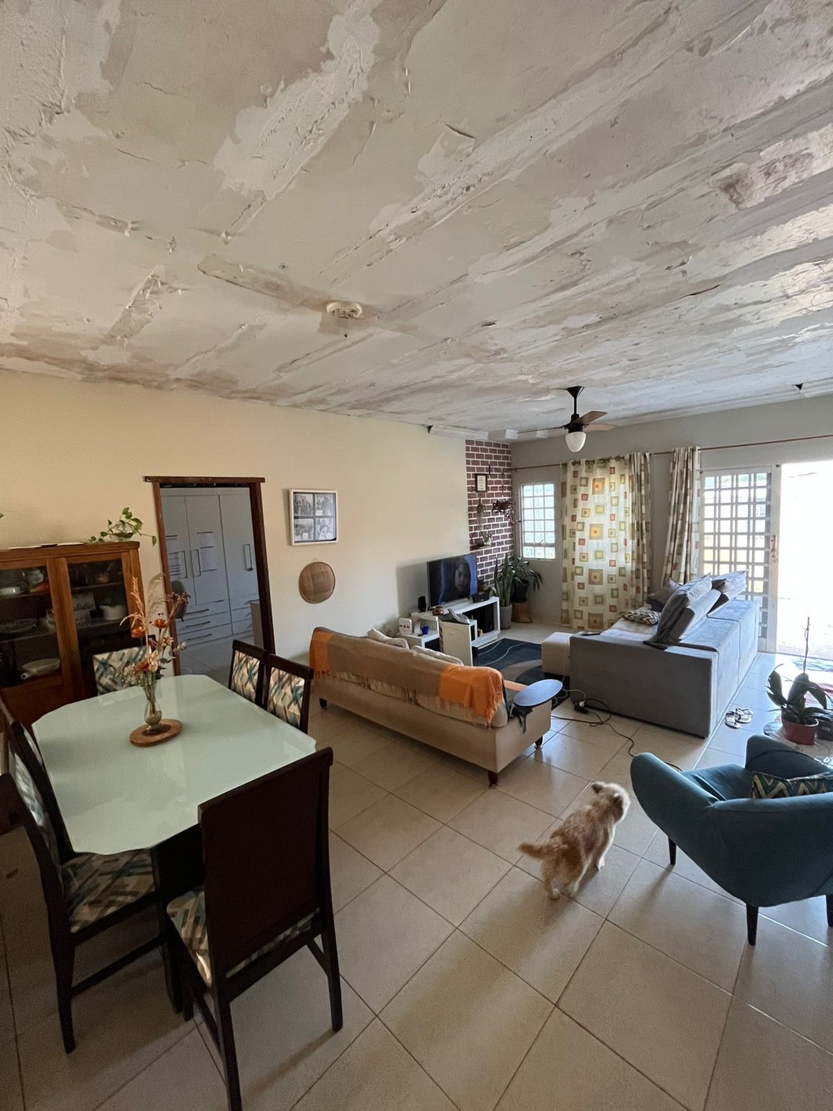 Casa à venda com 3 quartos, 180m² - Foto 2