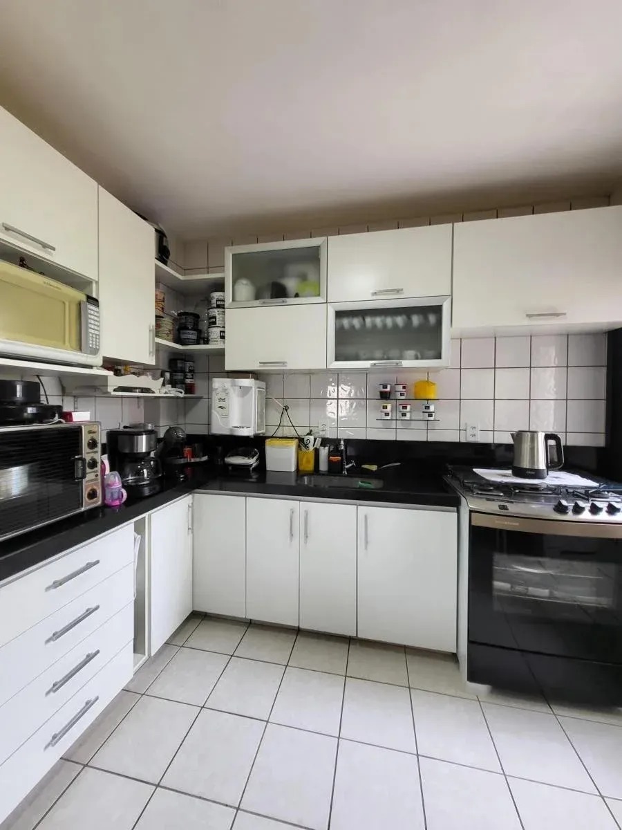 Apartamento à venda com 3 quartos, 104m² - Foto 18