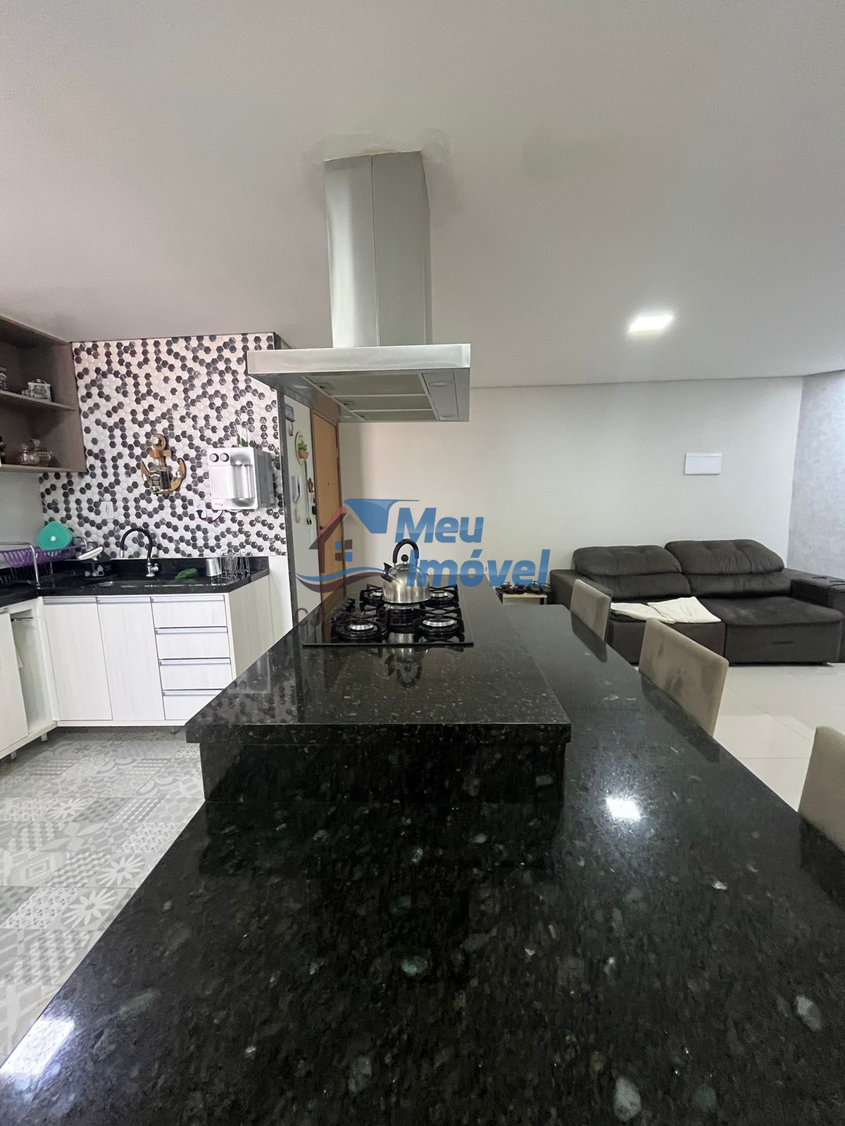 Apartamento à venda com 3 quartos, 100m² - Foto 4