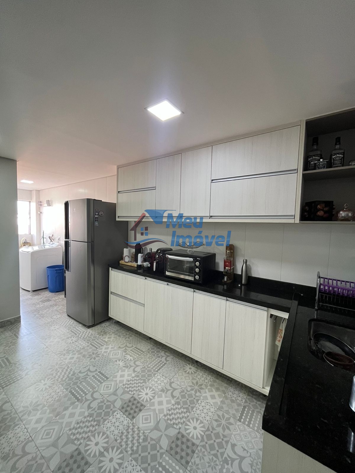 Apartamento à venda com 3 quartos, 100m² - Foto 9