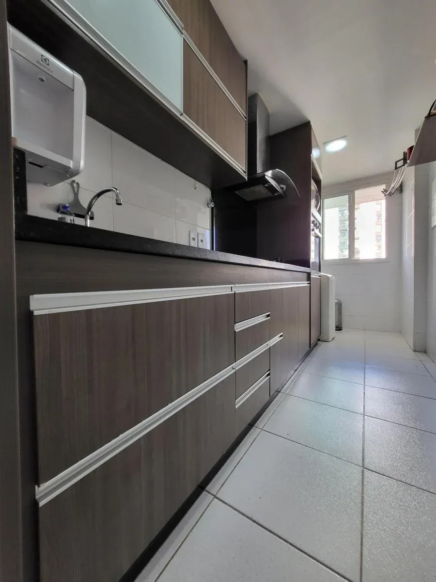 Apartamento à venda com 2 quartos, 60m² - Foto 21