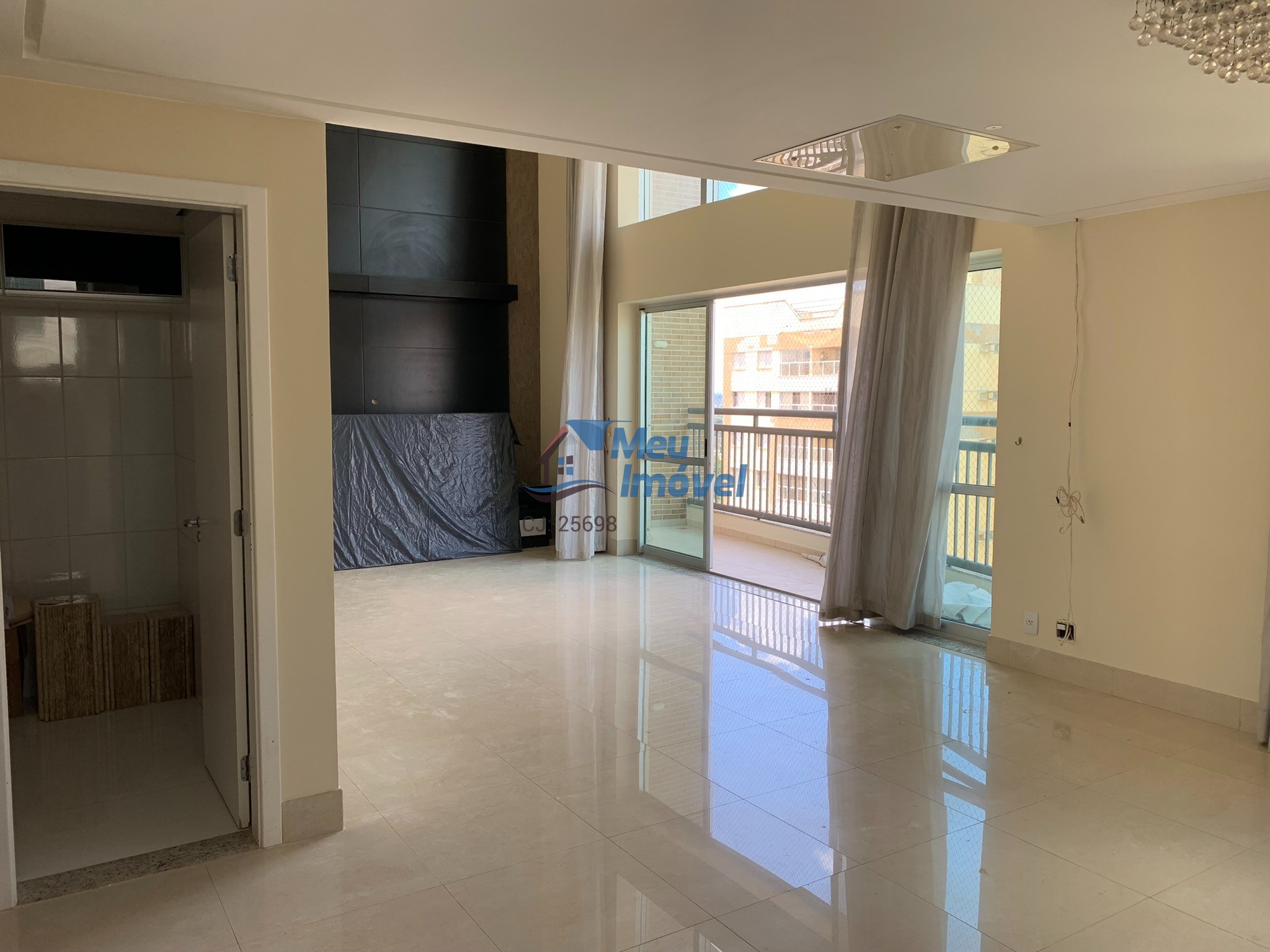 Apartamento à venda com 4 quartos, 225m² - Foto 8