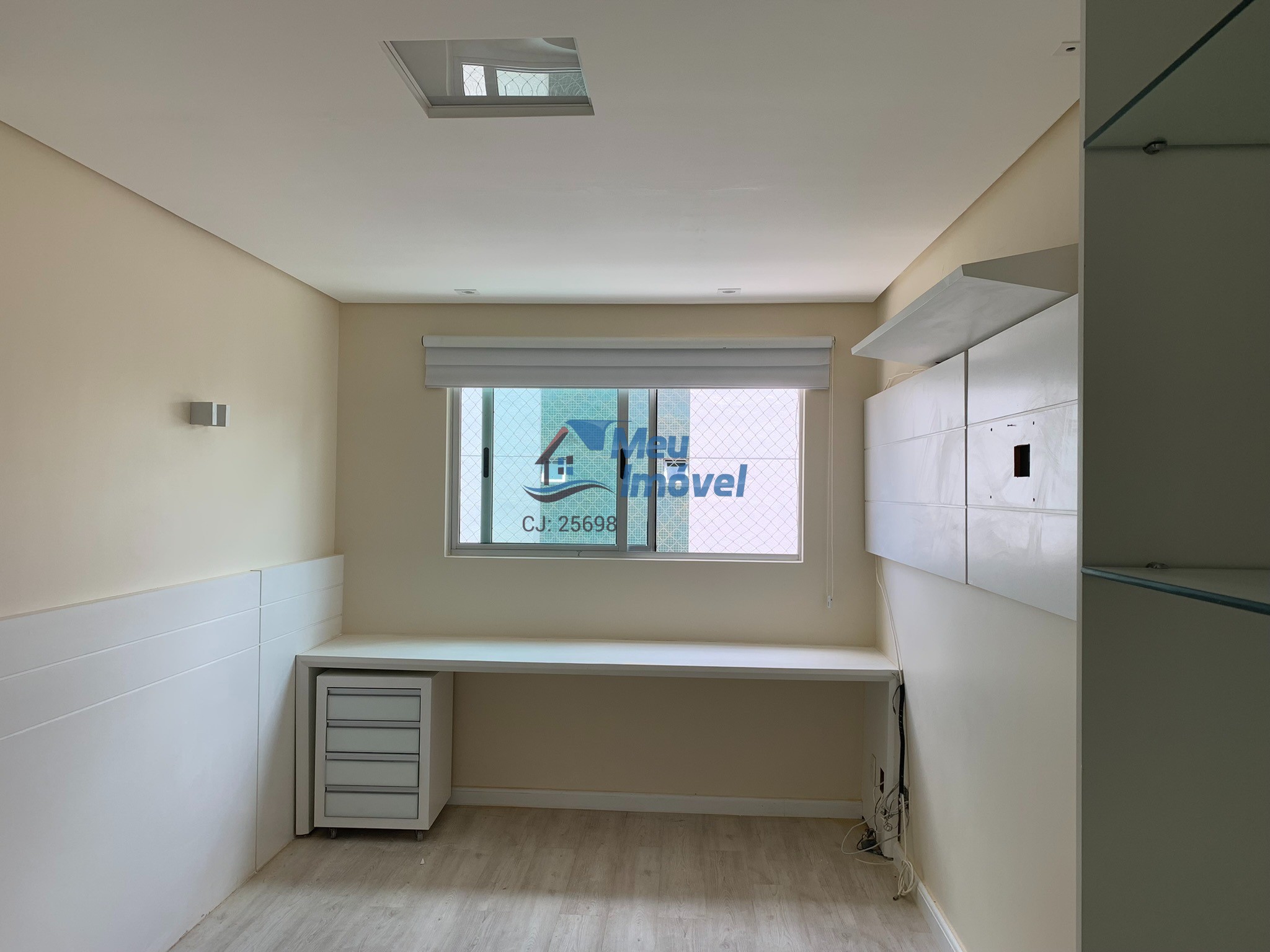 Apartamento à venda com 4 quartos, 225m² - Foto 27