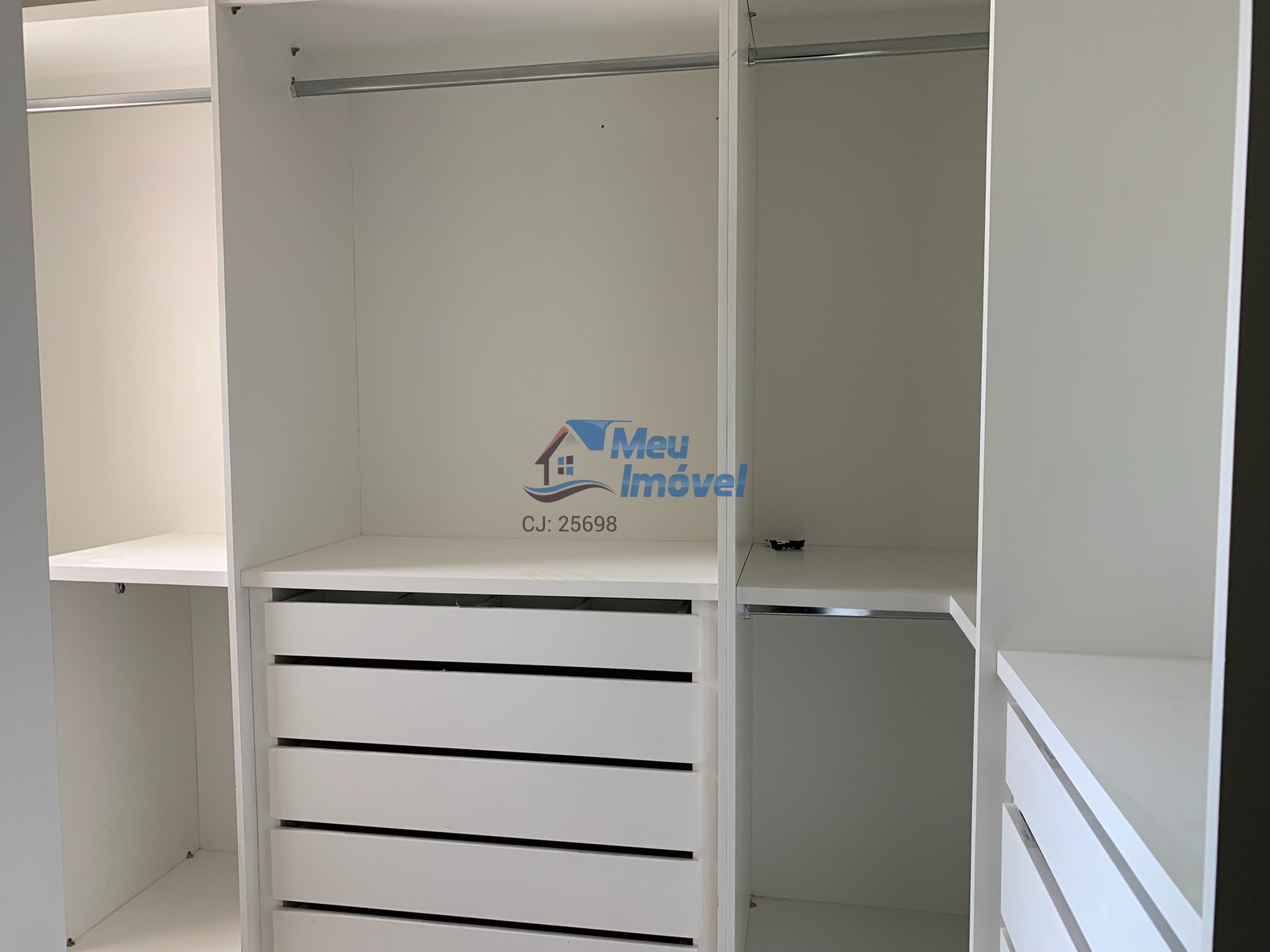 Apartamento à venda com 4 quartos, 225m² - Foto 33