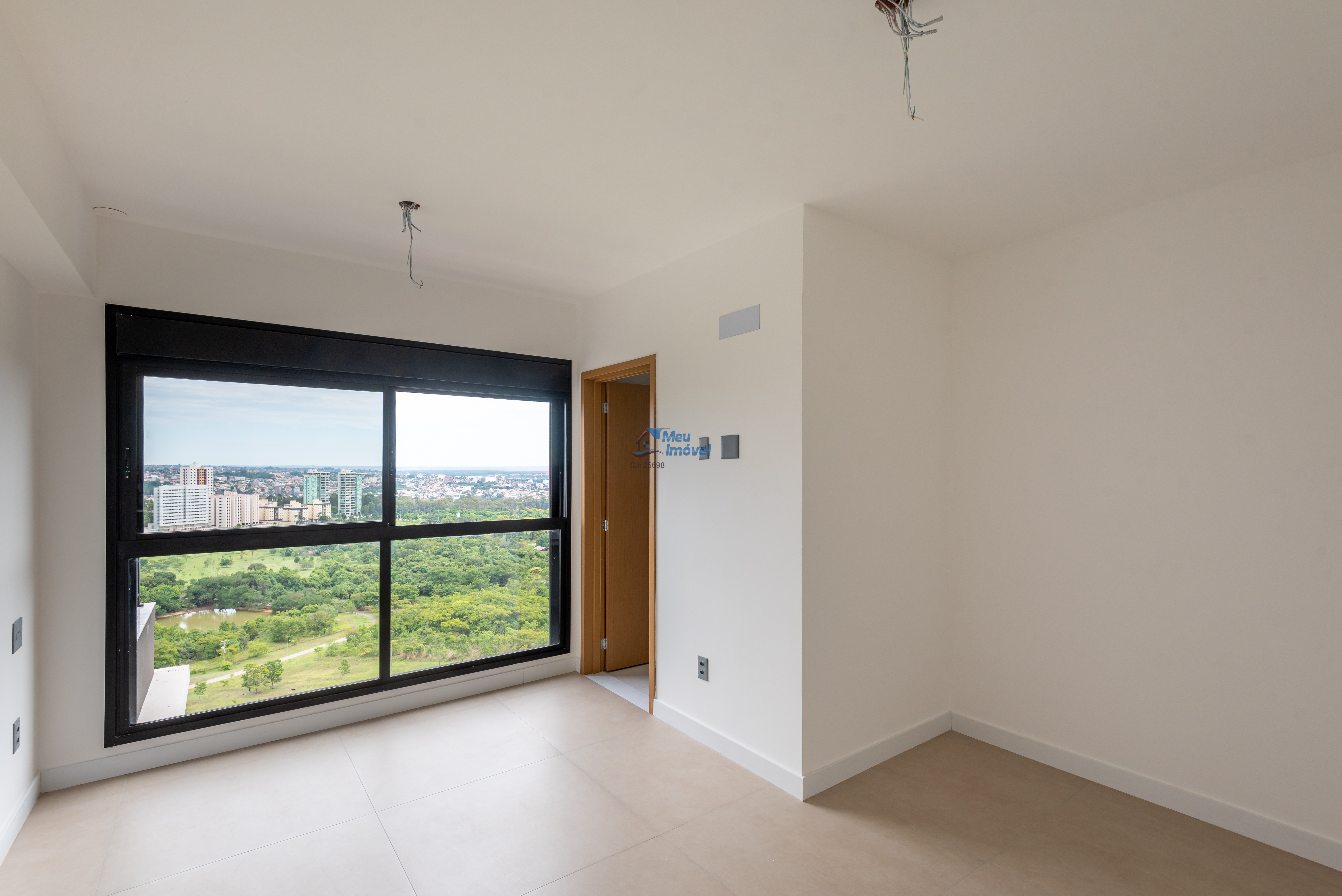 Apartamento à venda com 4 quartos, 174m² - Foto 12