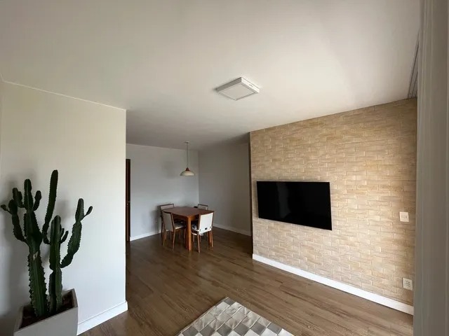 Apartamento à venda com 4 quartos, 90m² - Foto 2