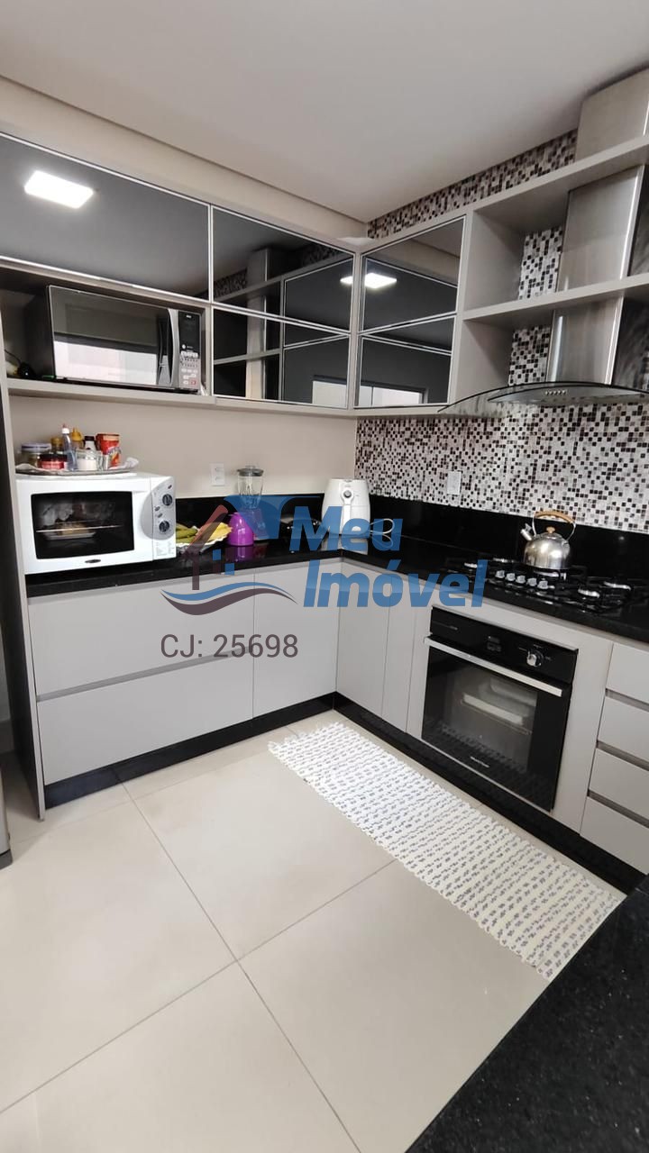 Apartamento à venda com 3 quartos, 250m² - Foto 4