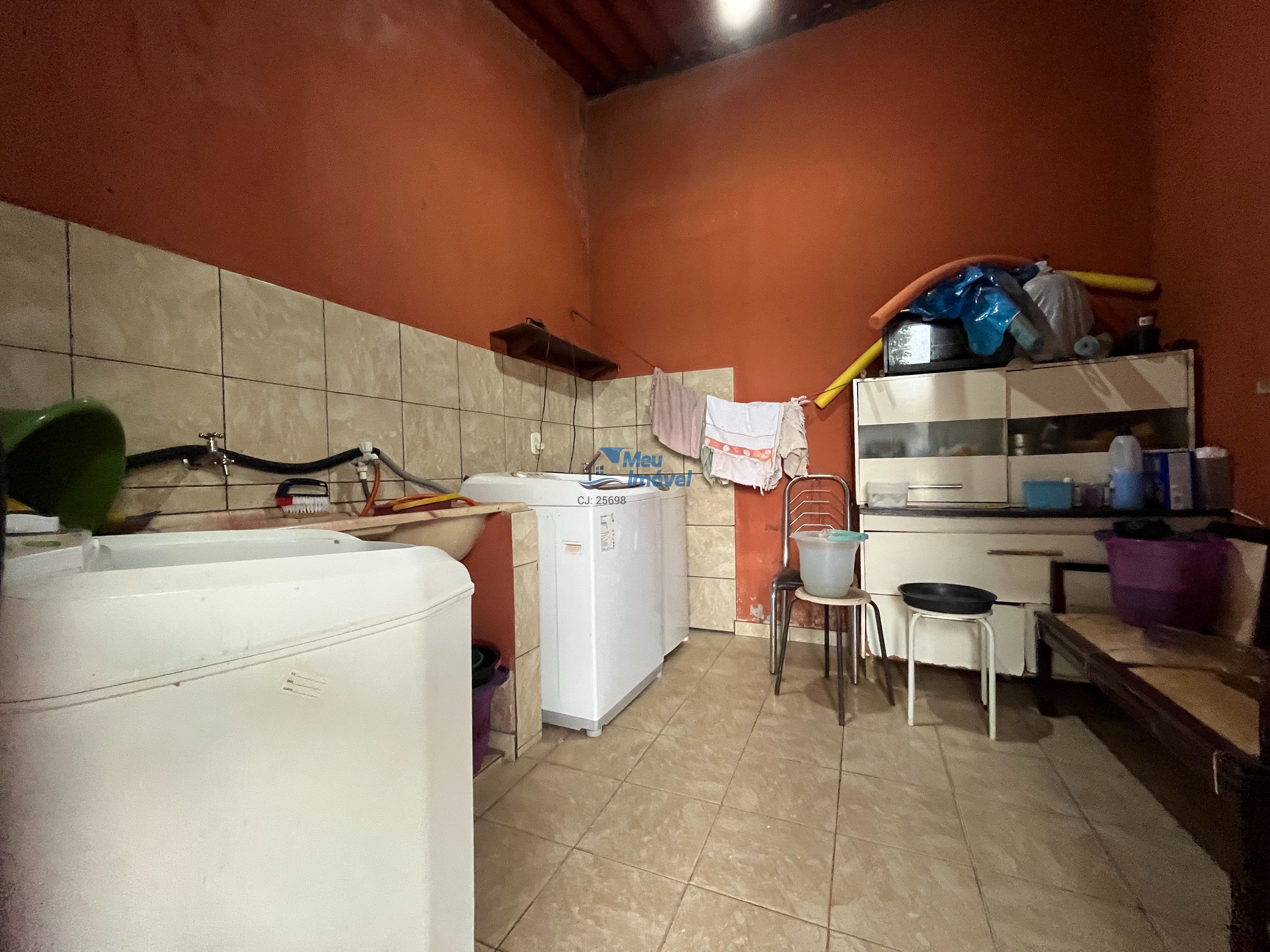 Casa à venda com 4 quartos, 300m² - Foto 34