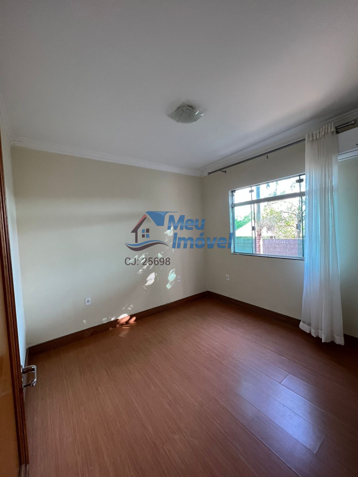 Casa à venda com 4 quartos, 260m² - Foto 16