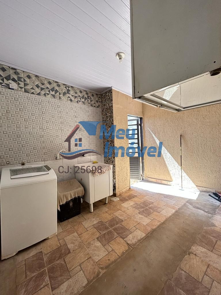 Casa à venda com 3 quartos, 120m² - Foto 12