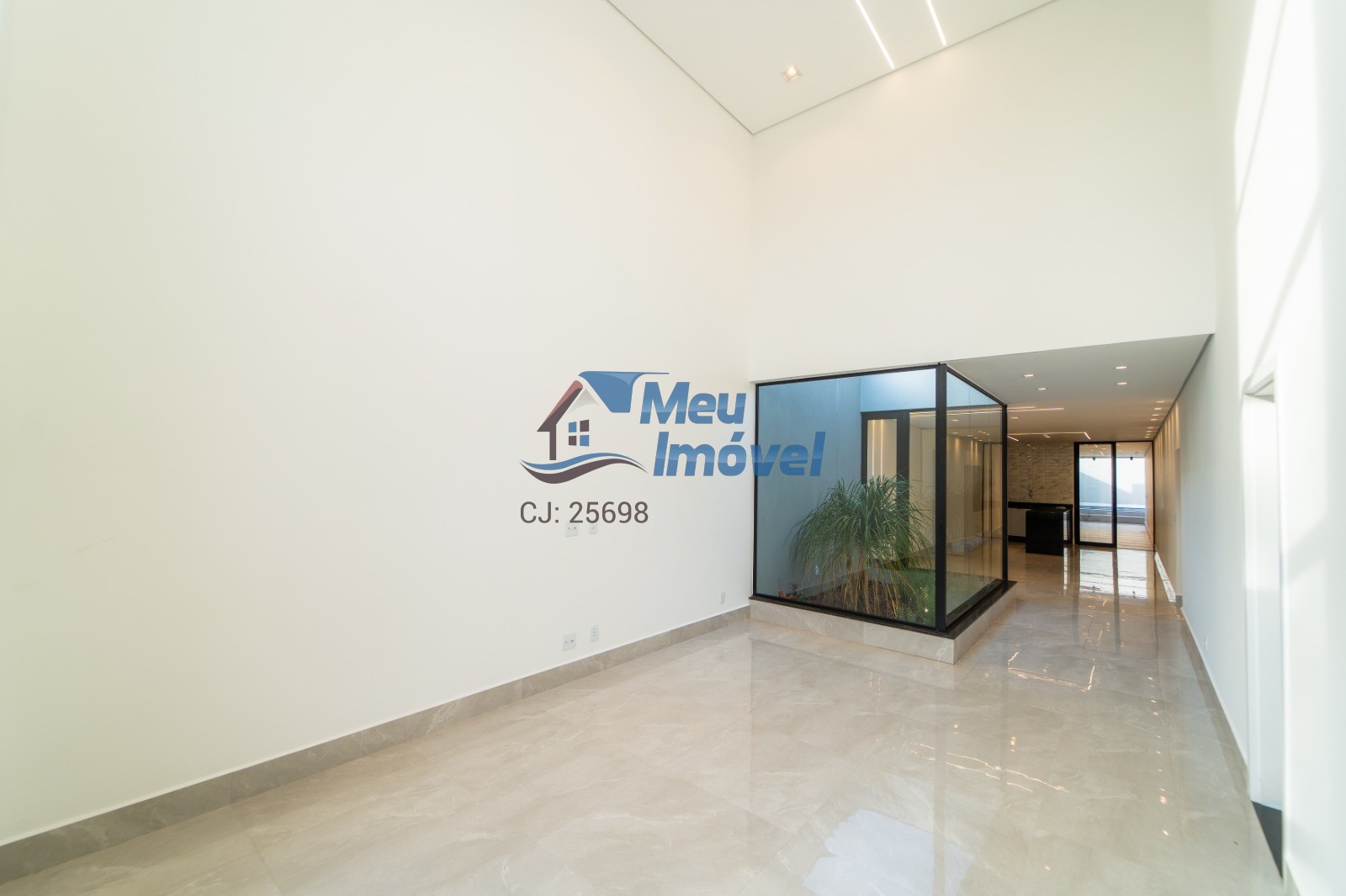 Casa à venda com 4 quartos, 280m² - Foto 10