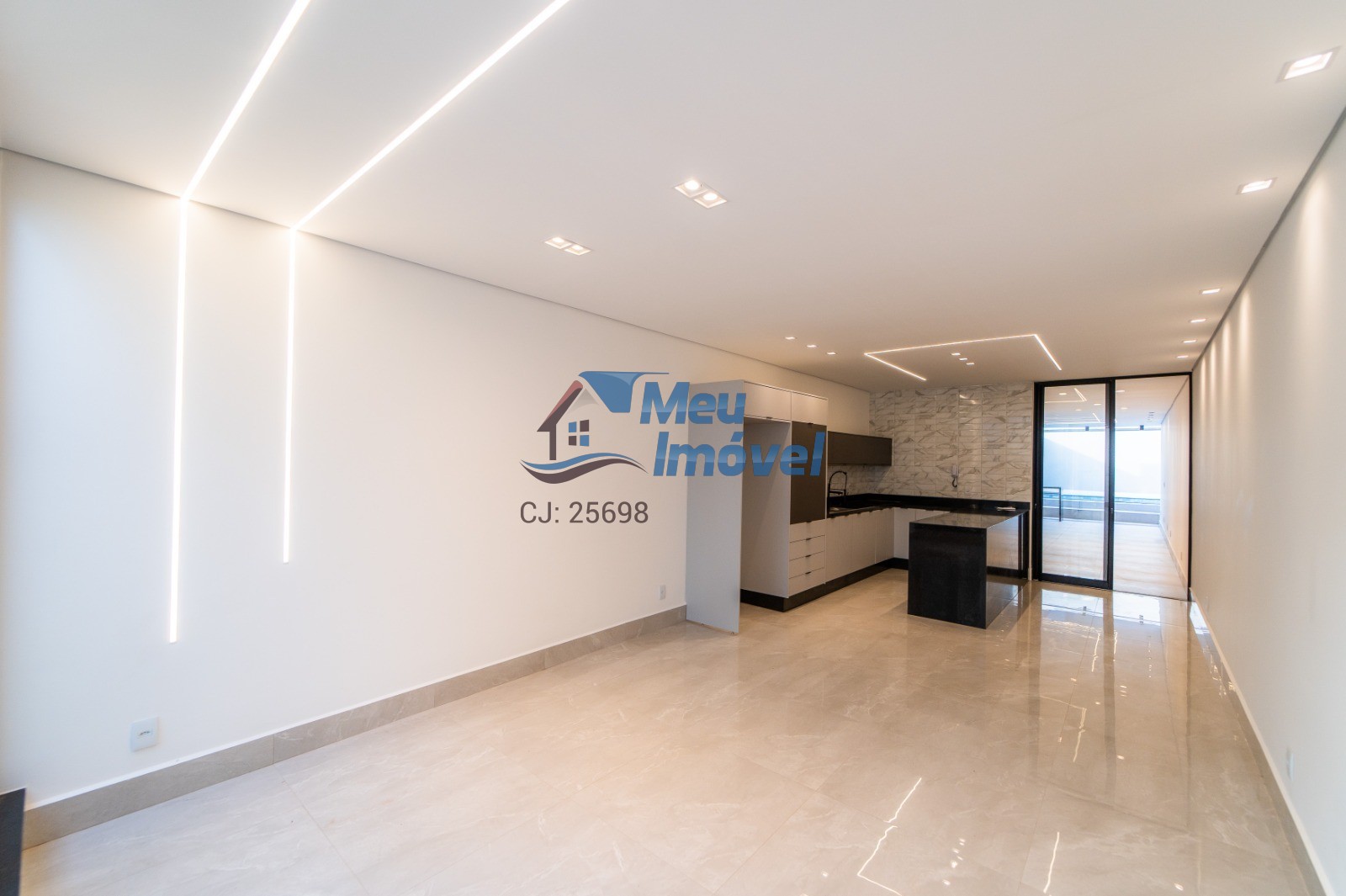 Casa à venda com 4 quartos, 280m² - Foto 15