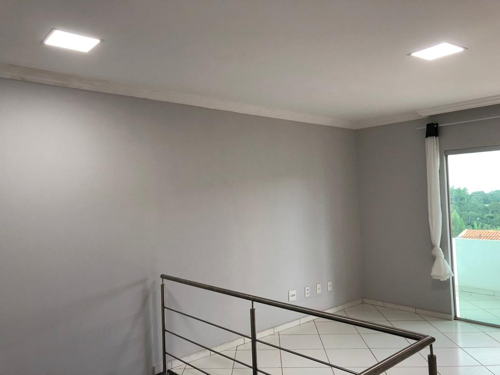 Casa à venda com 4 quartos, 400m² - Foto 25