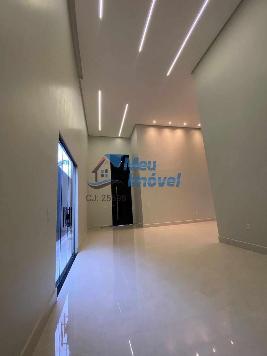 Casa à venda com 4 quartos, 350m² - Foto 7