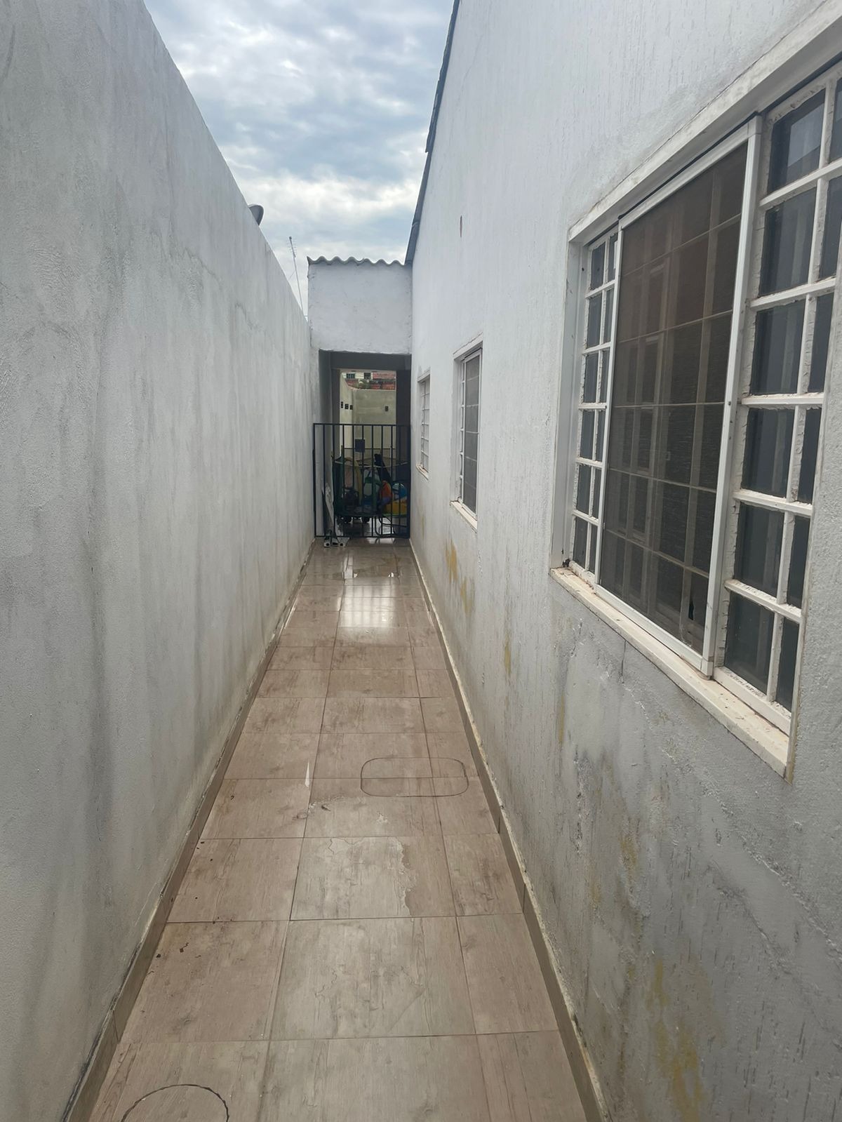 Casa à venda com 3 quartos, 210m² - Foto 16