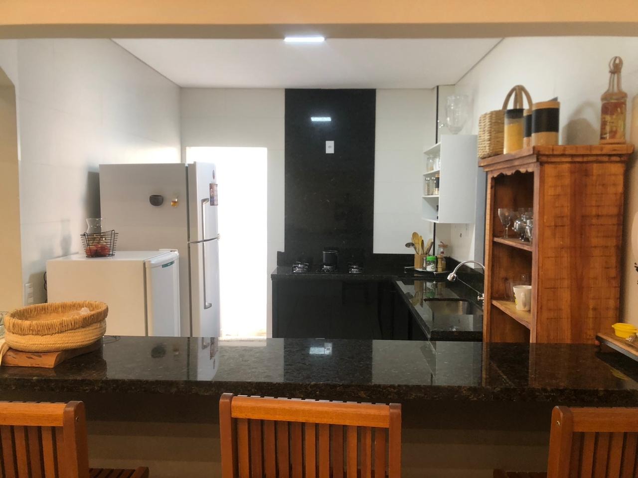 Casa à venda com 2 quartos, 180m² - Foto 5