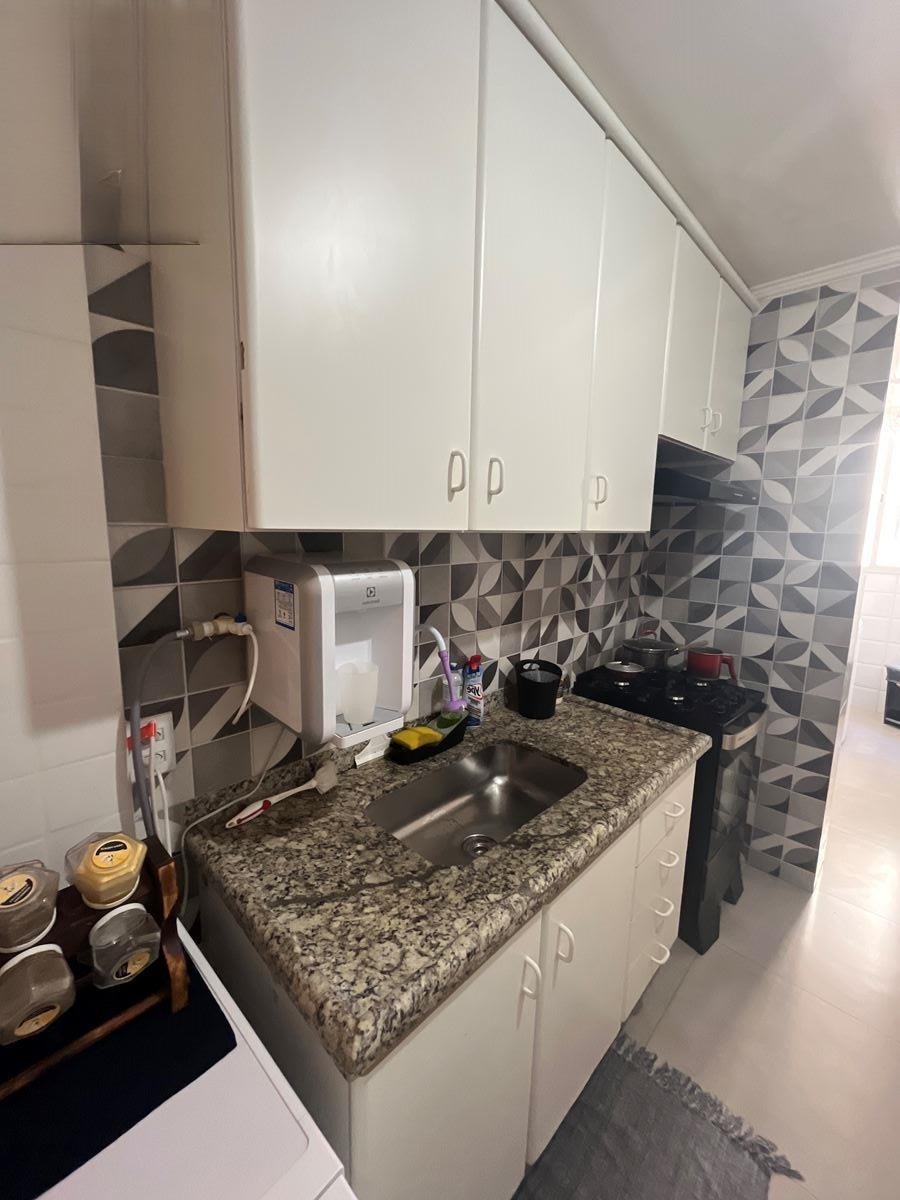 Apartamento à venda com 3 quartos, 84m² - Foto 3