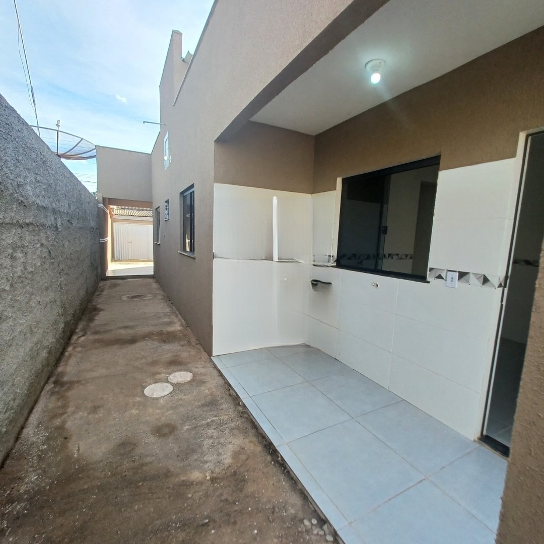 Casa à venda com 2 quartos, 65m² - Foto 12