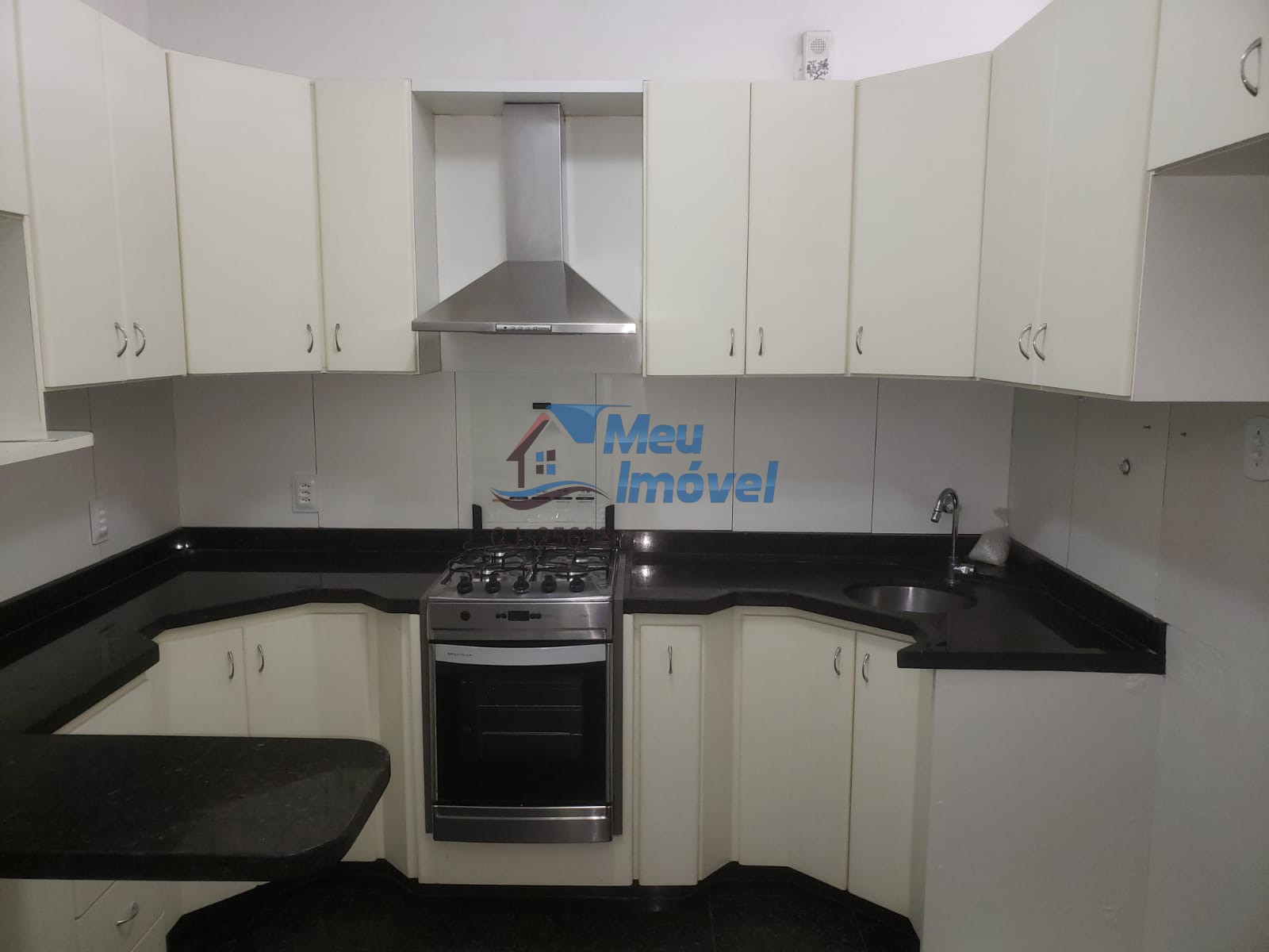 Apartamento à venda com 3 quartos, 141m² - Foto 7